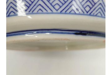 幕末〜明治　古伊万里　色絵　金彩　染付　鶴　約23cm　7.5寸　繊細に描かれた絵柄にこだわりを感じる蓋物(大平、深鉢、深皿、和食器、七寸五分)(R-073101)