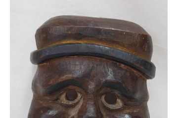 時代物　木製　般若　男面　それぞれ違った表情が魅力的なお面3個セット(神楽面、能面、古面、木彫)(R-073103)