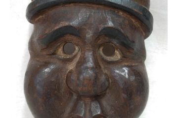 時代物　木製　般若　男面　それぞれ違った表情が魅力的なお面3個セット(神楽面、能面、古面、木彫)(R-073103)