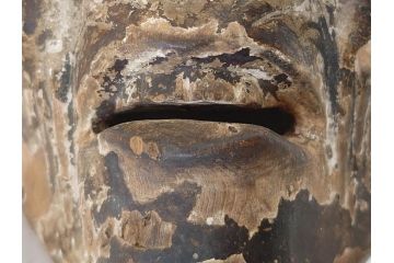 時代物　木製　般若　男面　それぞれ違った表情が魅力的なお面3個セット(神楽面、能面、古面、木彫)(R-073103)