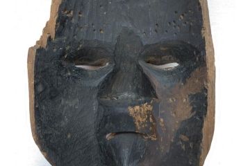 時代物　木製　般若　男面　それぞれ違った表情が魅力的なお面3個セット(神楽面、能面、古面、木彫)(R-073103)