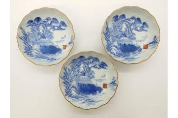 江戸後期〜幕末　伊万里　染付　山水図　約16cm　5.1寸　金の縁と爽やかな藍色が魅力のなます皿3枚セット(中皿、深皿、和皿、和食器、五寸一分)(R-073104)