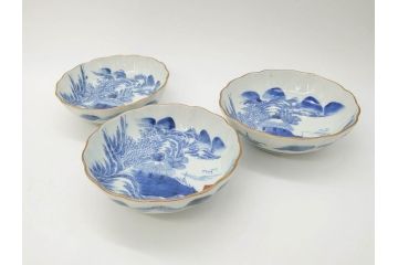 江戸後期〜幕末　伊万里　染付　山水図　約16cm　5.1寸　金の縁と爽やかな藍色が魅力のなます皿3枚セット(中皿、深皿、和皿、和食器、五寸一分)(R-073105)