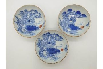 江戸後期〜幕末　伊万里　染付　山水図　約16cm　5.1寸　金の縁と爽やかな藍色が魅力のなます皿3枚セット(中皿、深皿、和皿、和食器、五寸一分)(R-073105)