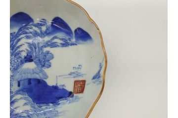 江戸後期〜幕末　伊万里　染付　山水図　約16cm　5.1寸　金の縁と爽やかな藍色が魅力のなます皿3枚セット(中皿、深皿、和皿、和食器、五寸一分)(R-073105)
