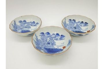 江戸後期〜幕末　伊万里　染付　山水図　約16cm　5.1寸　金の縁と爽やかな藍色が魅力のなます皿3枚セット(中皿、深皿、和皿、和食器、五寸一分)(R-073106)