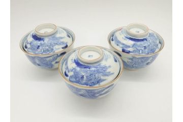 江戸期　伊万里　染付　山水図　約11cm　3.5寸　爽やかな色合いが素敵な蓋付き茶碗3客セット(和食器、三寸五分)(R-073110)