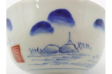 江戸期　伊万里　染付　山水図　約11cm　3.5寸　爽やかな色合いが素敵な蓋付き茶碗3客セット(和食器、三寸五分)(R-073110)
