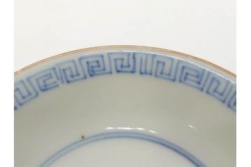 江戸期　伊万里　染付　山水図　約11cm　3.5寸　爽やかな色合いが素敵な蓋付き茶碗3客セット(和食器、三寸五分)(R-073110)