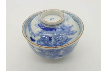 江戸期　伊万里　染付　山水図　約11cm　3.5寸　爽やかな色合いが素敵な蓋付き茶碗3客セット(和食器、三寸五分)(R-073110)