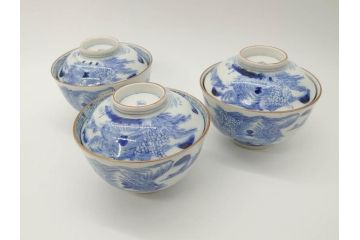 江戸期　伊万里　染付　山水図　約11cm　3.5寸　爽やかな色合いが素敵な蓋付き茶碗3客セット(和食器、三寸五分)(R-073111)
