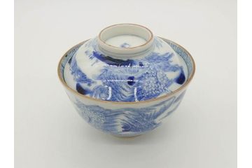江戸期　伊万里　染付　山水図　約11cm　3.5寸　爽やかな色合いが素敵な蓋付き茶碗3客セット(和食器、三寸五分)(R-073111)