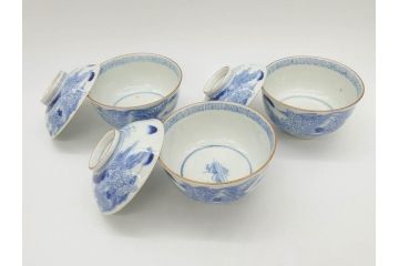 江戸期　伊万里　染付　山水図　約11cm　3.4寸　爽やかな色合いが素敵な蓋付き茶碗3客セット(和食器、三寸四分)(R-073112)