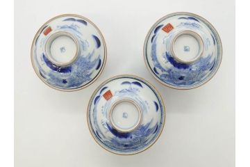 江戸期　伊万里　染付　山水図　約11cm　3.4寸　爽やかな色合いが素敵な蓋付き茶碗3客セット(和食器、三寸四分)(R-073112)