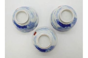 江戸期　伊万里　染付　山水図　約11cm　3.4寸　爽やかな色合いが素敵な蓋付き茶碗3客セット(和食器、三寸四分)(R-073112)