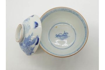 江戸期　伊万里　染付　山水図　約11cm　3.4寸　爽やかな色合いが素敵な蓋付き茶碗3客セット(和食器、三寸四分)(R-073112)