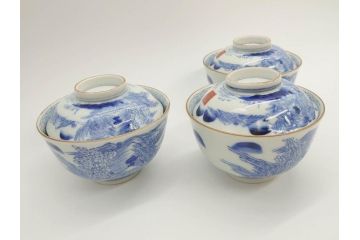 江戸期　伊万里　染付　山水図　約11cm　3.5寸　爽やかな色合いが素敵な蓋付き茶碗3客セット(和食器、三寸五分)(R-073113)