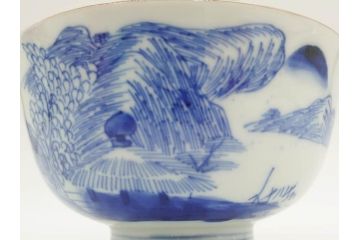 江戸期　伊万里　染付　山水図　約11cm　3.5寸　爽やかな色合いが素敵な蓋付き茶碗3客セット(和食器、三寸五分)(R-073113)