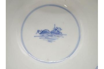 江戸期　伊万里　染付　山水図　約11cm　3.5寸　爽やかな色合いが素敵な蓋付き茶碗3客セット(和食器、三寸五分)(R-073113)