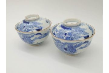 江戸期　伊万里　染付　山水図　約11cm　3.5寸　爽やかな色合いが素敵な蓋付き茶碗2客セット(和食器、三寸五分)(R-073114)