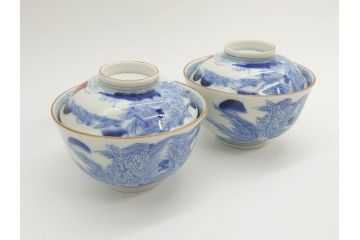 江戸期　伊万里　染付　山水図　約11cm　3.5寸　爽やかな色合いが素敵な蓋付き茶碗2客セット(和食器、三寸五分)(R-073114)