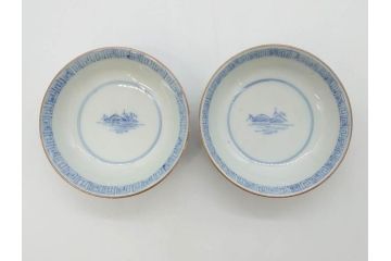 江戸期　伊万里　染付　山水図　約11cm　3.5寸　爽やかな色合いが素敵な蓋付き茶碗2客セット(和食器、三寸五分)(R-073114)