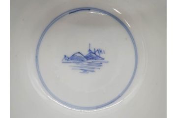 江戸期　伊万里　染付　山水図　約11cm　3.5寸　爽やかな色合いが素敵な蓋付き茶碗2客セット(和食器、三寸五分)(R-073114)