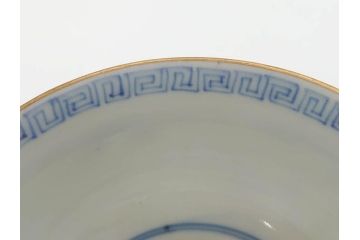 江戸期　伊万里　染付　山水図　約11cm　3.5寸　爽やかな色合いが素敵な蓋付き茶碗2客セット(和食器、三寸五分)(R-073115)