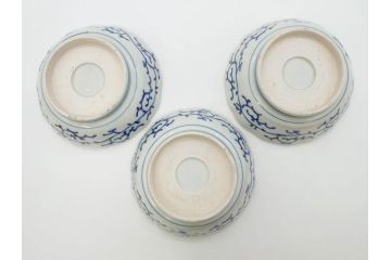 江戸期　伊万里　染付　金彩　山水図　約15cm　4.9寸　上質な和の雰囲気を醸し出すなます皿3枚セット(中皿、和皿、和食器、四寸九分)(R-073120)