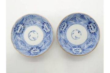 江戸期　伊万里　染付　線描　花唐草　松竹梅文　約10cm　3.3寸　一筆一筆丁寧な職人の絵付けが見事な小皿5枚セット(和皿、和食器、三寸三分)(R-073121)