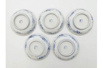 江戸期　伊万里　染付　線描　花唐草　松竹梅文　約10cm　3.2寸　一筆一筆丁寧な職人の絵付けが見事な小皿5枚セット(和皿、和食器、三寸二分)(R-073122)