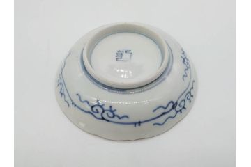 江戸期　伊万里　染付　線描　花唐草　松竹梅文　約10cm　3.2寸　一筆一筆丁寧な職人の絵付けが見事な小皿5枚セット(和皿、和食器、三寸二分)(R-073122)