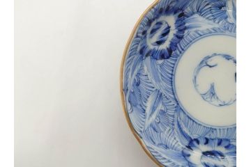 江戸期　伊万里　染付　線描　花唐草　松竹梅文　約10cm　3.2寸　一筆一筆丁寧な職人の絵付けが見事な小皿5枚セット(和皿、和食器、三寸二分)(R-073123)