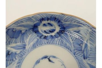 江戸期　伊万里　染付　線描　花唐草　松竹梅文　約10cm　3.2寸　一筆一筆丁寧な職人の絵付けが見事な小皿5枚セット(和皿、和食器、三寸二分)(R-073123)