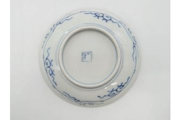江戸期　伊万里　染付　線描　花唐草　松竹梅文　約10cm　3.2寸　一筆一筆丁寧な職人の絵付けが見事な小皿5枚セット(和皿、和食器、三寸二分)(R-073123)