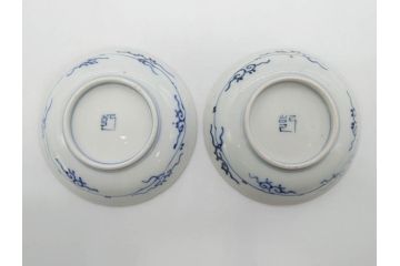 江戸期　伊万里　染付　線描　花唐草　松竹梅文　約10cm　3.2寸　一筆一筆丁寧な職人の絵付けが見事な小皿5枚セット(和皿、和食器、三寸二分)(R-073123)