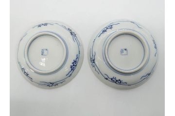 江戸期　伊万里　染付　線描　花唐草　松竹梅文　約10cm　3.2寸　一筆一筆丁寧な職人の絵付けが見事な小皿5枚セット(和皿、和食器、三寸二分)(R-073124)