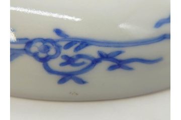 御下賜品　江戸期(安政)　天皇家御紋　菊花紋章　十六八重表菊　染付　丁寧につくられた絵付けが美しい帝皇御召皿(四海唱導、授興、小皿、和皿、和食器、共箱付き)(R-073126)