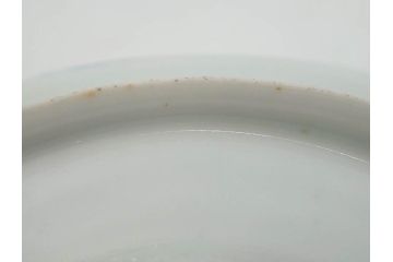 御下賜品　江戸期(安政)　天皇家御紋　菊花紋章　十六八重表菊　染付　丁寧につくられた絵付けが美しい帝皇御召皿(四海唱導、授興、小皿、和皿、和食器、共箱付き)(R-073126)