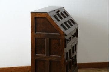 中古　美品　松本民芸家具　希少モデル　格子模様が特徴的なK型ライティングビューロー(ワークデスク、簿記机、収納棚、戸棚、在宅用、在宅ワーク用)(R-073161)
