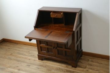 中古　美品　松本民芸家具　希少モデル　格子模様が特徴的なK型ライティングビューロー(ワークデスク、簿記机、収納棚、戸棚、在宅用、在宅ワーク用)(R-073161)