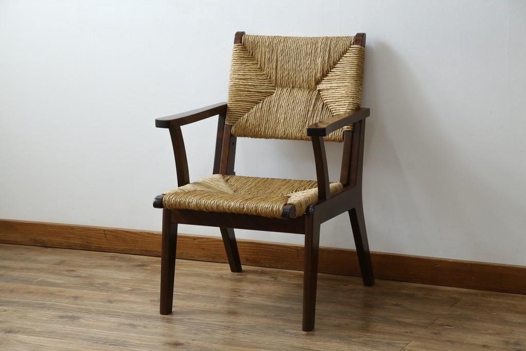 中古　美品　松本民芸家具　#521L型　アジアンテイストの空間づくりにおすすめのラッシアームチェア　定価約19万円相当　(R-073166)