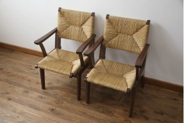 中古　美品　松本民芸家具　#521L型　アジアンテイストの空間づくりにおすすめのラッシアームチェア2脚セット(椅子、イス、ダイニングチェア)(定価2脚で約38万円)(R-073166)
