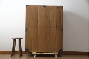 和製アンティーク　上手物!!　総桐(キリ)材　びっしりと施された立派な金具と木味が魅力的!!造りが良い松本衣装箪笥(時代箪笥、整理タンス、収納たんす、総桐箪笥、桐たんす、引き出し、サイドチェスト)(R-073168)