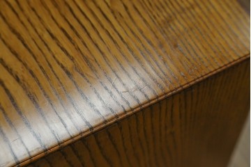 中古　美品　高級品　江戸指物家具　前面欅(ケヤキ)材　側面キハダ材　内部桐材　上品な和の雰囲気漂う引き出し10杯の収納箪笥　定価約140万円　(R-073169)