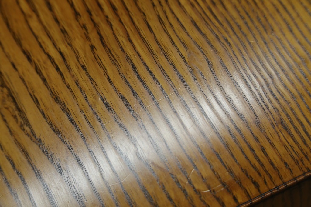 中古　美品　高級品　江戸指物家具　前面欅(ケヤキ)材　側面キハダ材　内部桐材　上品な和の雰囲気漂う引き出し10杯の収納箪笥　定価約140万円　(R-073169)