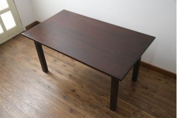 和製ビンテージ　九州民芸家具　絶版品!!　シンプルなデザインがお部屋に取り入れやすい上質なダイニングテーブル(食卓、作業台、机、2人掛け、4人掛け、ヴィンテージ)(R-073171)