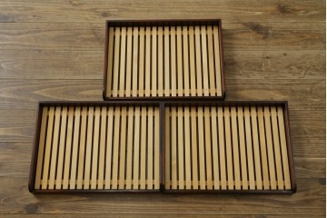 中古　美品　岩谷堂箪笥　内部の作りにも注目!　使い勝手の良いスノコ棚の水屋箪笥サイドボード　(R-073173)