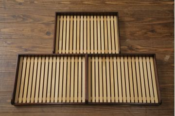 中古　美品　岩谷堂箪笥　品の良い佇まいが和の空間を引き立てる水屋箪笥(茶タンス、茶棚、収納棚、戸棚、キャビネット、上下バラ売り可能)(定価約68万円)(R-073173)