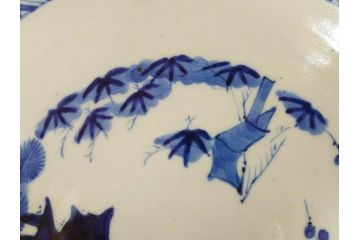 太明成化年製　古伊万里　染付　蛸唐草文　松竹梅図　1尺5寸皿　約46cm　繊細な美しい絵付けに魅了される大皿(一尺五寸、和食器、和皿)(R-073179)